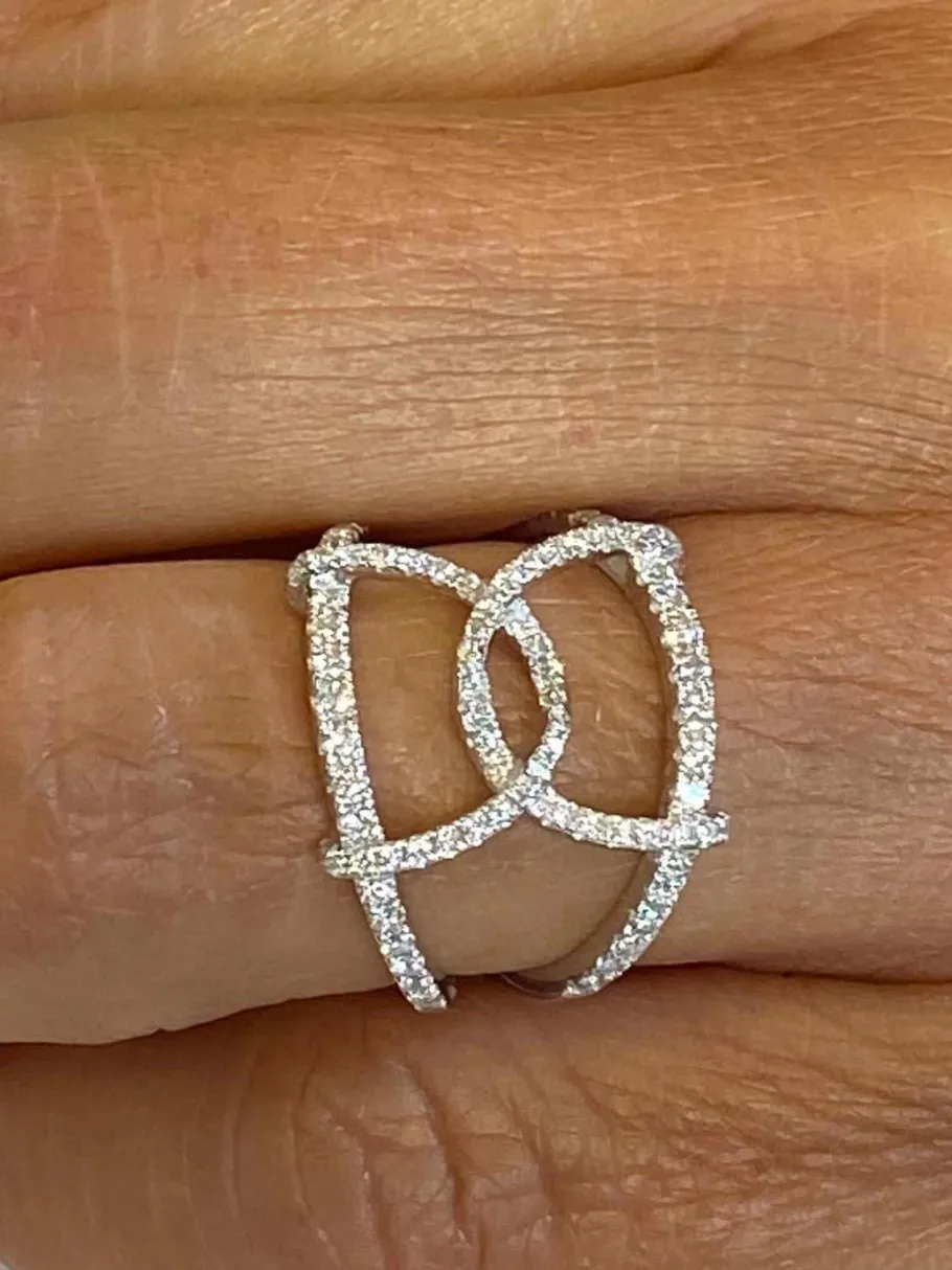 agaton_anillo_de_oro_blan_2.webp Roman Joyero Anillos<AGATON, anillo de oro blanco con diamantes