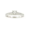 Roman Joyero Anillos<Anillo BAYONNE solitario con brazo en brillante en oro blanco 18 ktes.