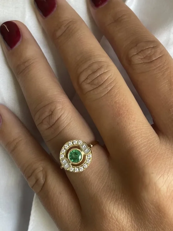 Roman Joyero Anillos<Anillo CAMPANILLA en oro blanco o amarillo de 18 ktes esmeralda y zafiro