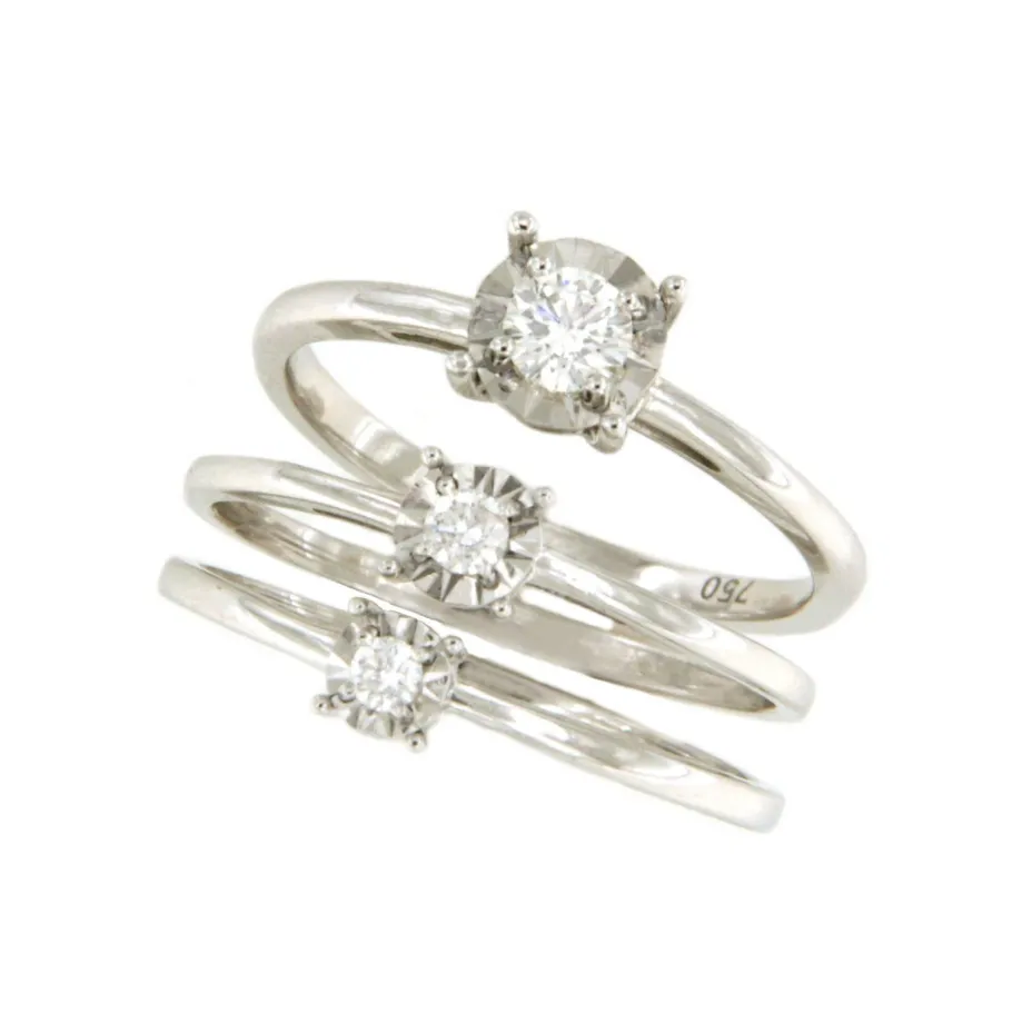 anillo_cannes_solitario_o_9.webp Roman Joyero Anillos<Anillo CANNES solitario oro blanco de 18 kilates con diamante talla brillante