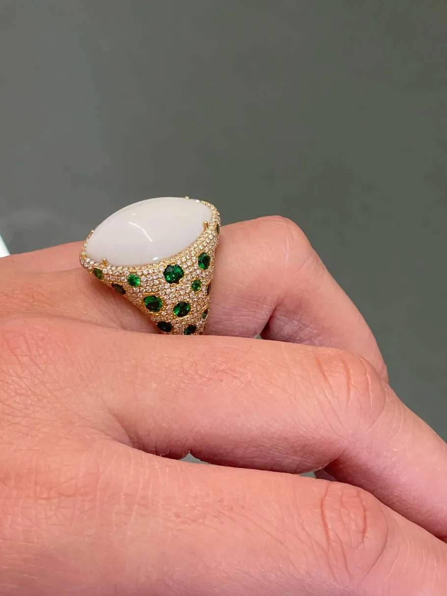 anillo_cascai_oro_rosa__k_16.webp Roman Joyero Anillos<Anillo CASCAI oro rosa 18 kilates amatistas y brillantes