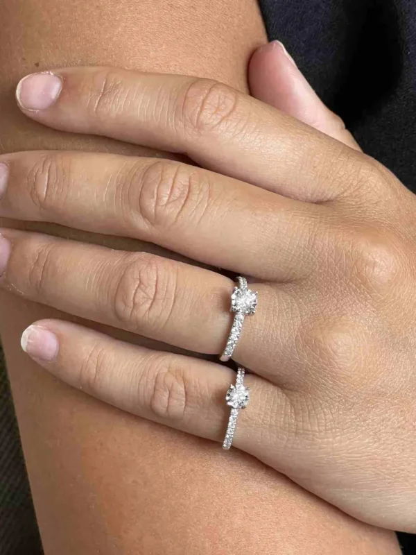 Roman Joyero Anillos<Anillo CHAMBERY solitario de brillante en oro blanco de 18 ktes