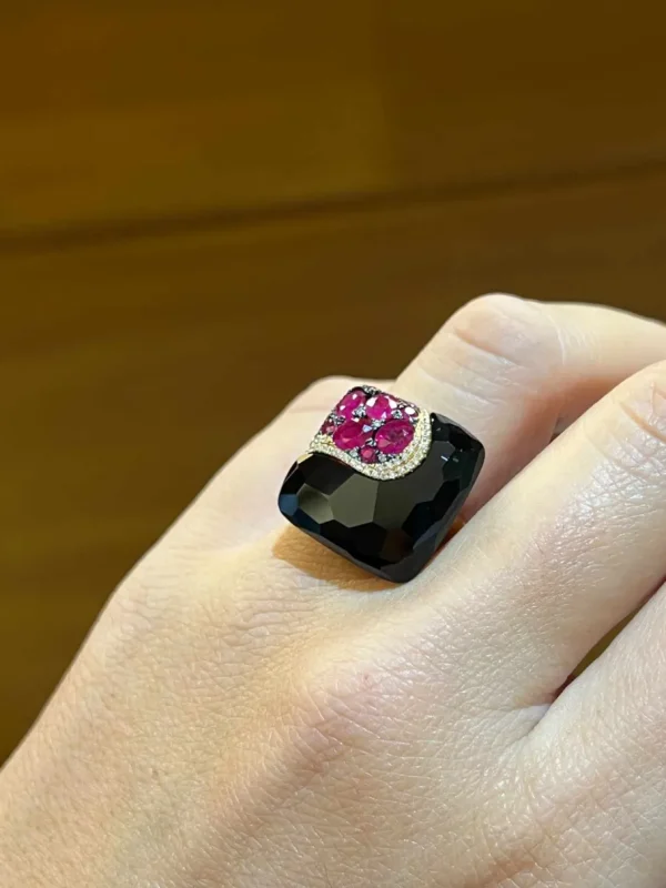 Roman Joyero Anillos<Anillo de oro rosa BEYZA con brillantes, rubíes y ónix