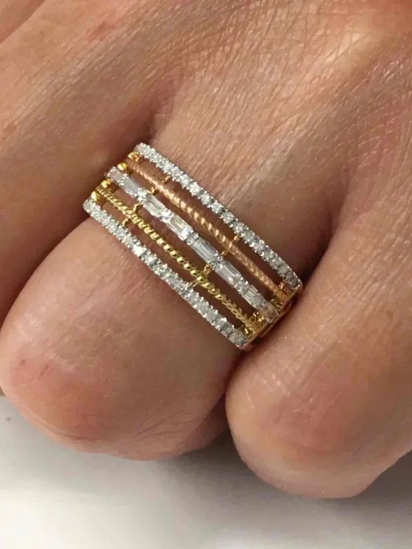 Roman Joyero Anillos<Anillo EDIL 5 alianzas en oro 3 colores con brillantes y baguettes
