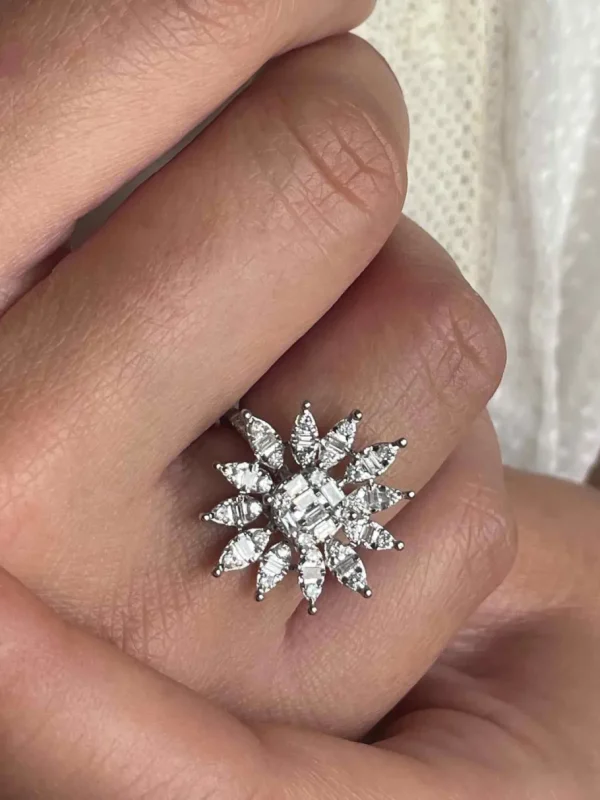 Roman Joyero Anillos<Anillo SOL realizado en oro blanco con baguettes y brillantes
