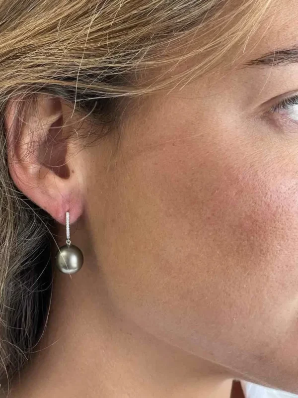 Roman Joyero Pendientes<Argolla en oro de 18 kts, diamante y perla australiana negra