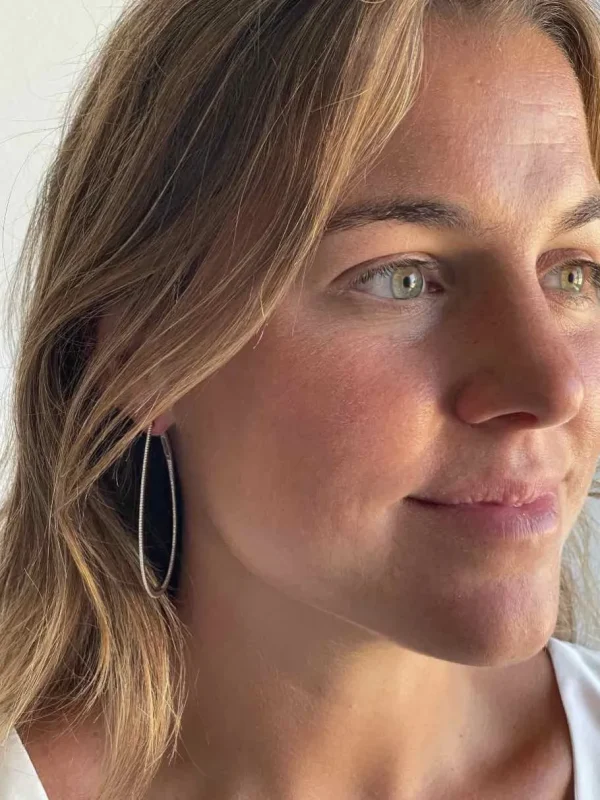 Roman Joyero Pendientes<Argollas ovaladas ZALENCO en oro blanco de 18 ktes con brillantes