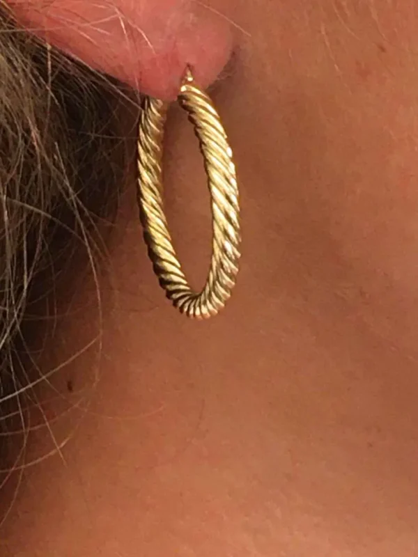 Roman Joyero Pendientes<Aro con gallones ISMET en oro amarillo de 18 kilates y brillo