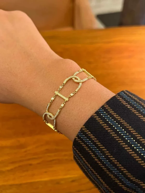 Roman Joyero Pulseras<BIZANGORRI, pulsera de oro y diamantes