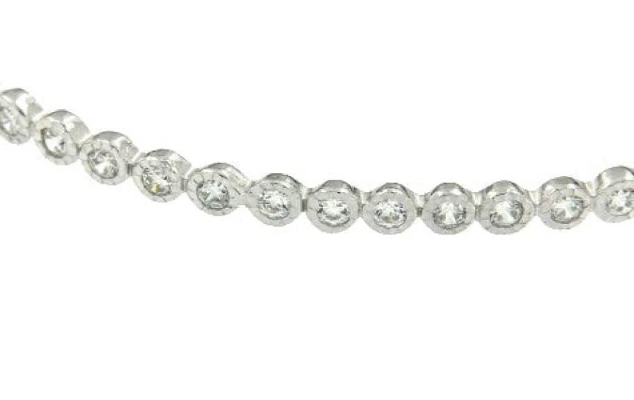 blanco_pulsera_de_macrame_1.webp Roman Joyero Pulseras<BLANCO, pulsera de macrame con plata rodiada.