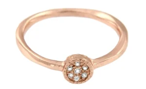 Roman Joyero Anillos<CHAYOTE, anillo de plata rosada con circonitas.