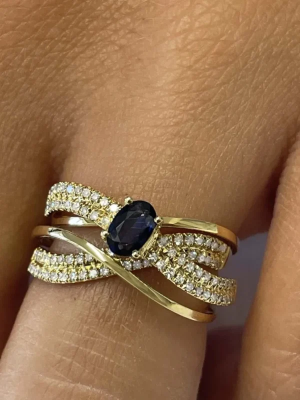 Roman Joyero Anillos<CHIATI alianzas cruzadas con brillantes en oro amarillo y zafiro
