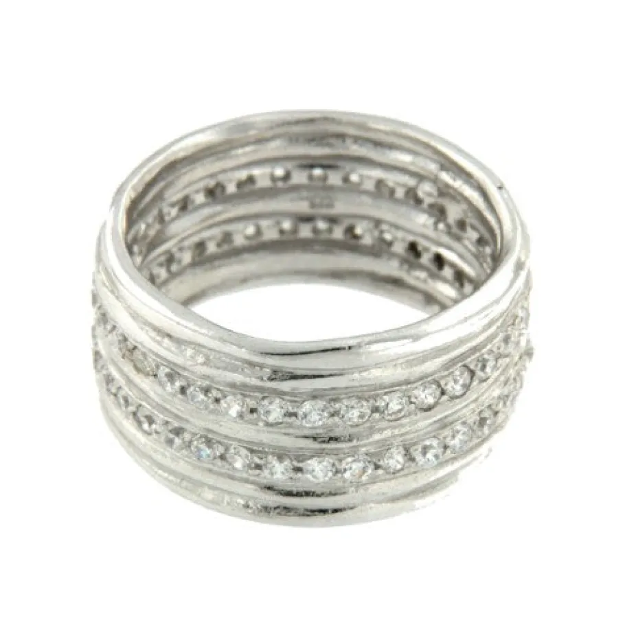 crasula_anillo_de_plata_r_1.webp Roman Joyero Anillos<CRASULA, anillo de plata rodiada con circonitas.