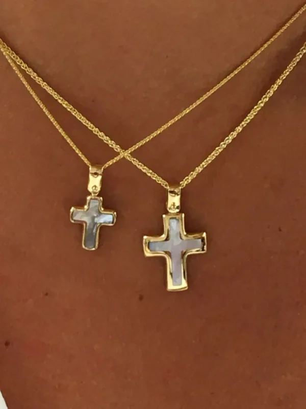 Roman Joyero Colgantes<Cruz SUNGUR en nacar blanco y oro amarillo de 18 kilates