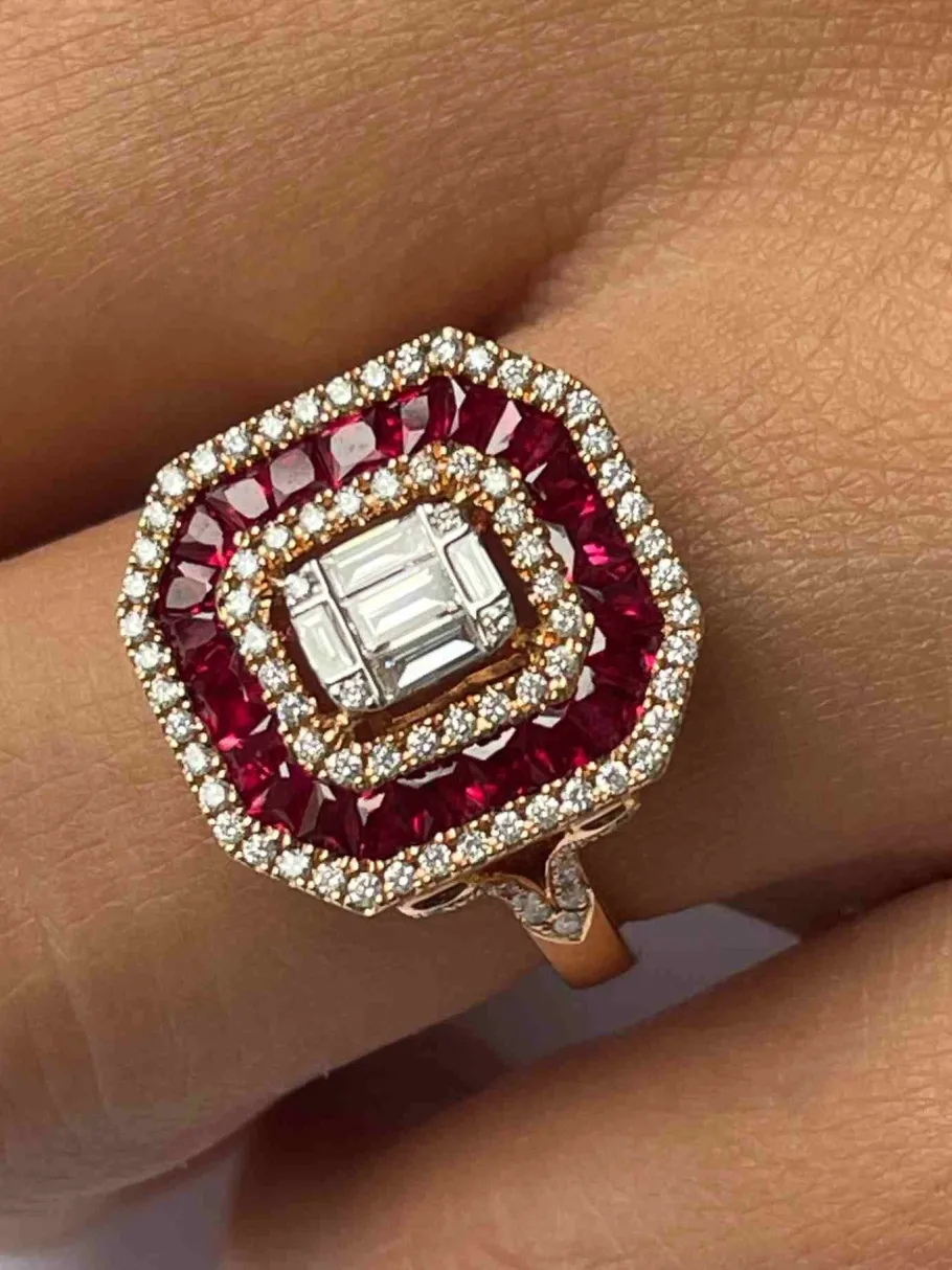 cygnus_anillo_rectangular_2.webp Roman Joyero Anillos<CYGNUS anillo rectangular oro blanco brillantes y zafiros