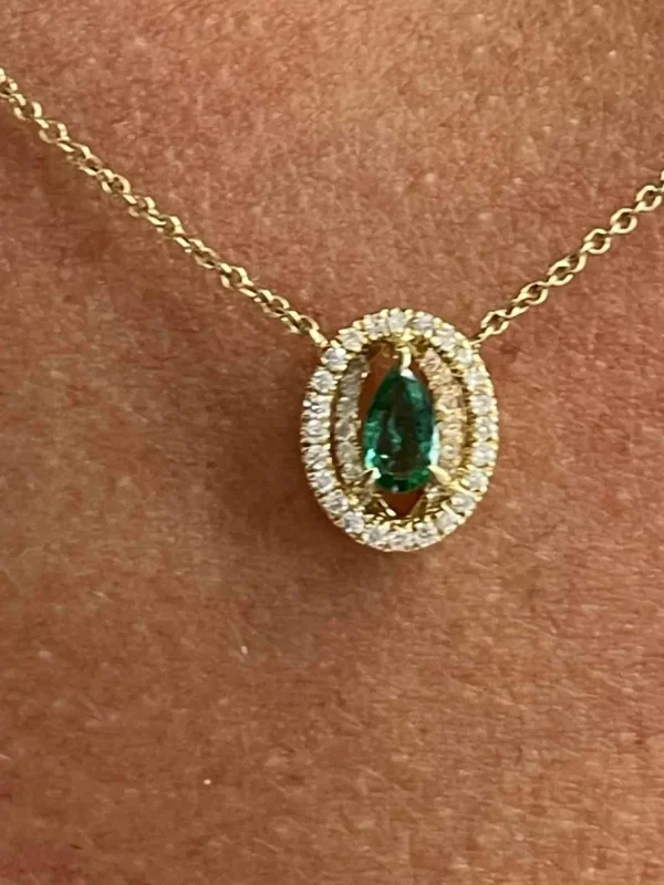 Roman Joyero Cadenas Y Gargantillas<Gargantilla RENNES con colgante oro amarillo 18 ktes esmeralda y brillantes