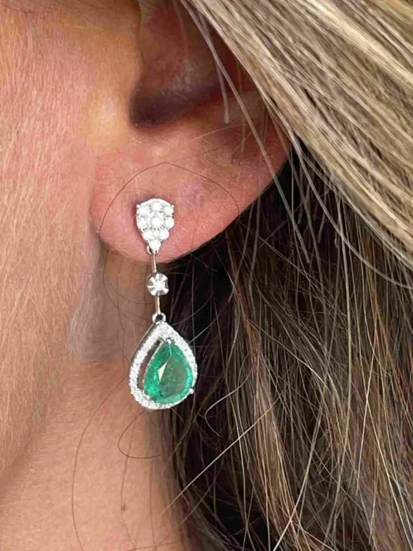Roman Joyero Pendientes<LIBERTY, pendientes de esmeraldas y oro blanco
