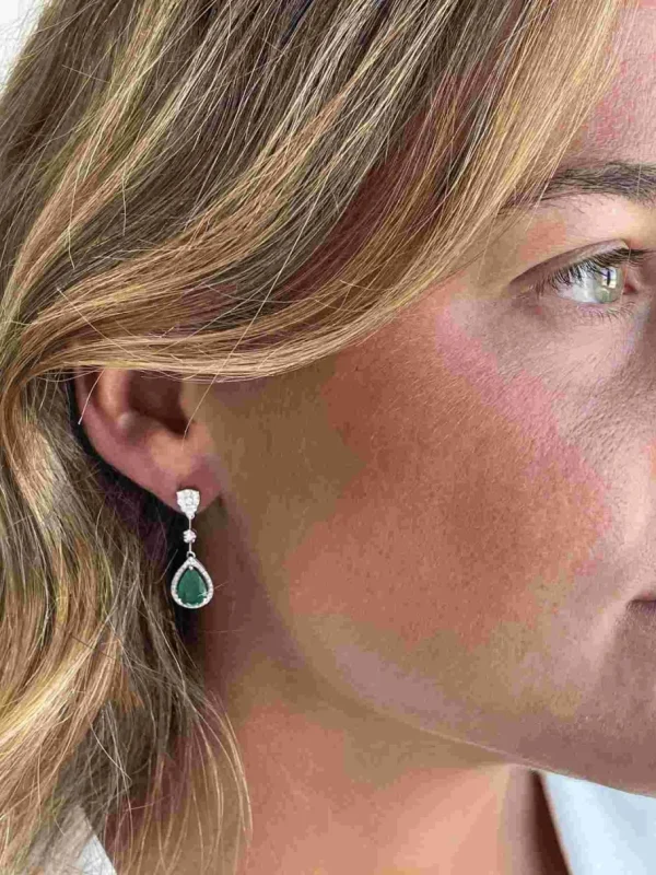 Roman Joyero Pendientes<LIBERTY, pendientes de esmeraldas y oro blanco