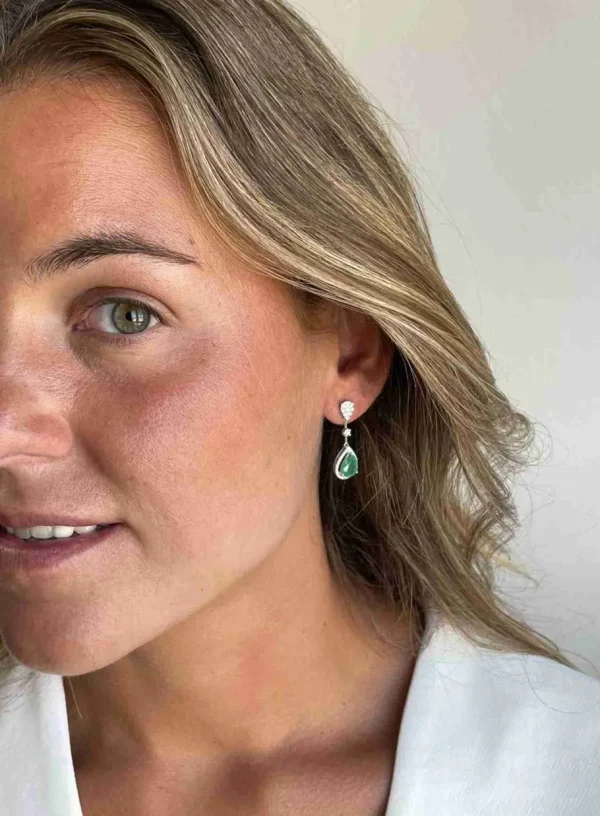 Roman Joyero Pendientes<LIBERTY, pendientes de esmeraldas y oro blanco