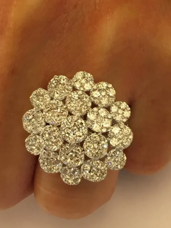 Roman Joyero Anillos<MESSINA, anillo de oro con diamantes