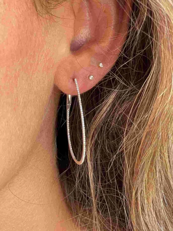 Roman Joyero Pendientes<NISAN argollas de brillantes en oro amarillo o blanco de 18 ktes