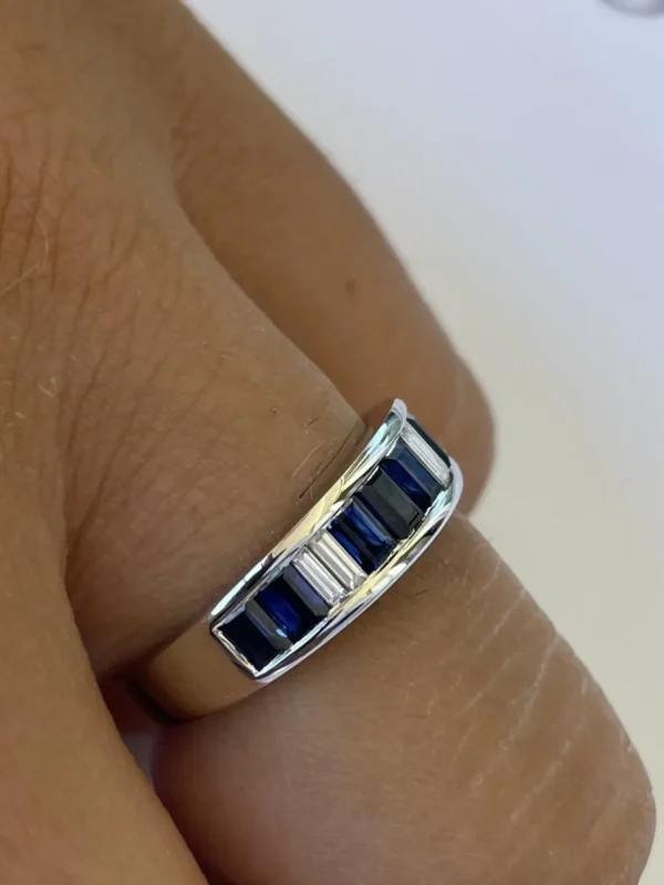 Roman Joyero Anillos<ORITAN alianza oro 18k de zafiros y diamantes en baguettes