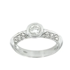 Roman Joyero Anillos<PAMPANEIRA, anillo solitario de oro blanco con diamantes