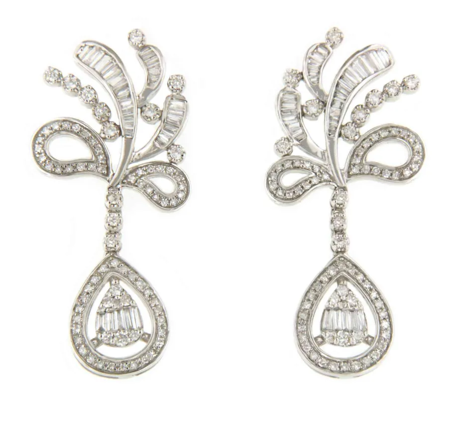 pendientes_montpellier_la_0.webp Roman Joyero Pendientes<Pendientes MONTPELLIER largo oro blanco 18 ktes con brillantes