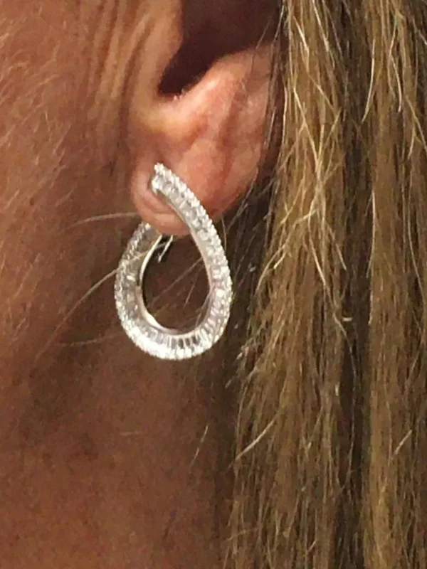 Roman Joyero Pendientes<Pendientes NURGUL en oro blanco con diamantes y baguettes