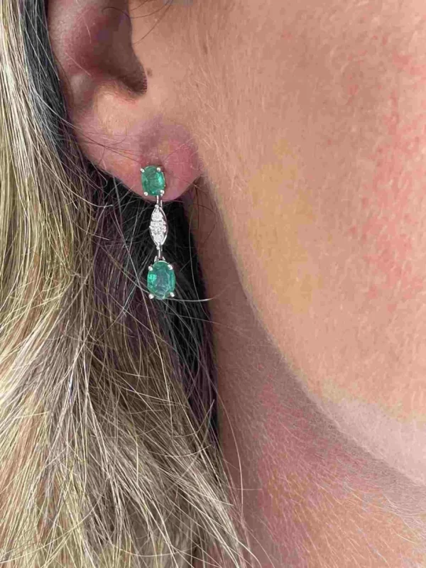 Roman Joyero Pendientes<Pendientes SEVDA de oro blanco con diamantes y zafiros en 2 tallas