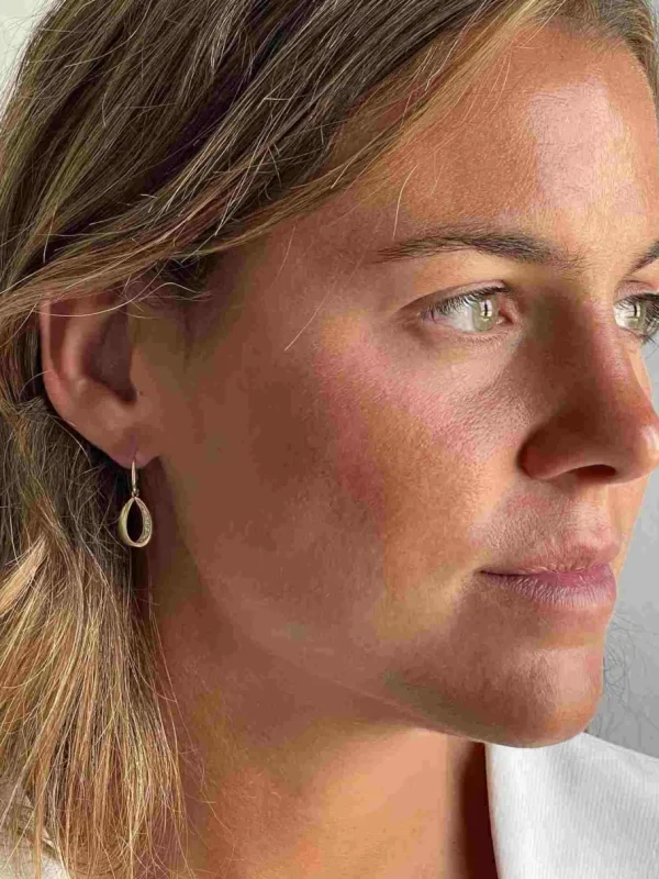 Roman Joyero Pendientes<Pendientes VIROL en oro amarillo de 18 kilates con circonitas