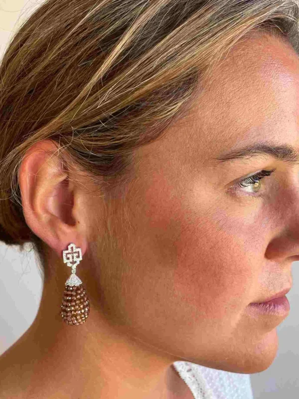 Roman Joyero Pendientes<Perillas DUENDE, cuarzo rosa o labradorite con casquilla de brillantes