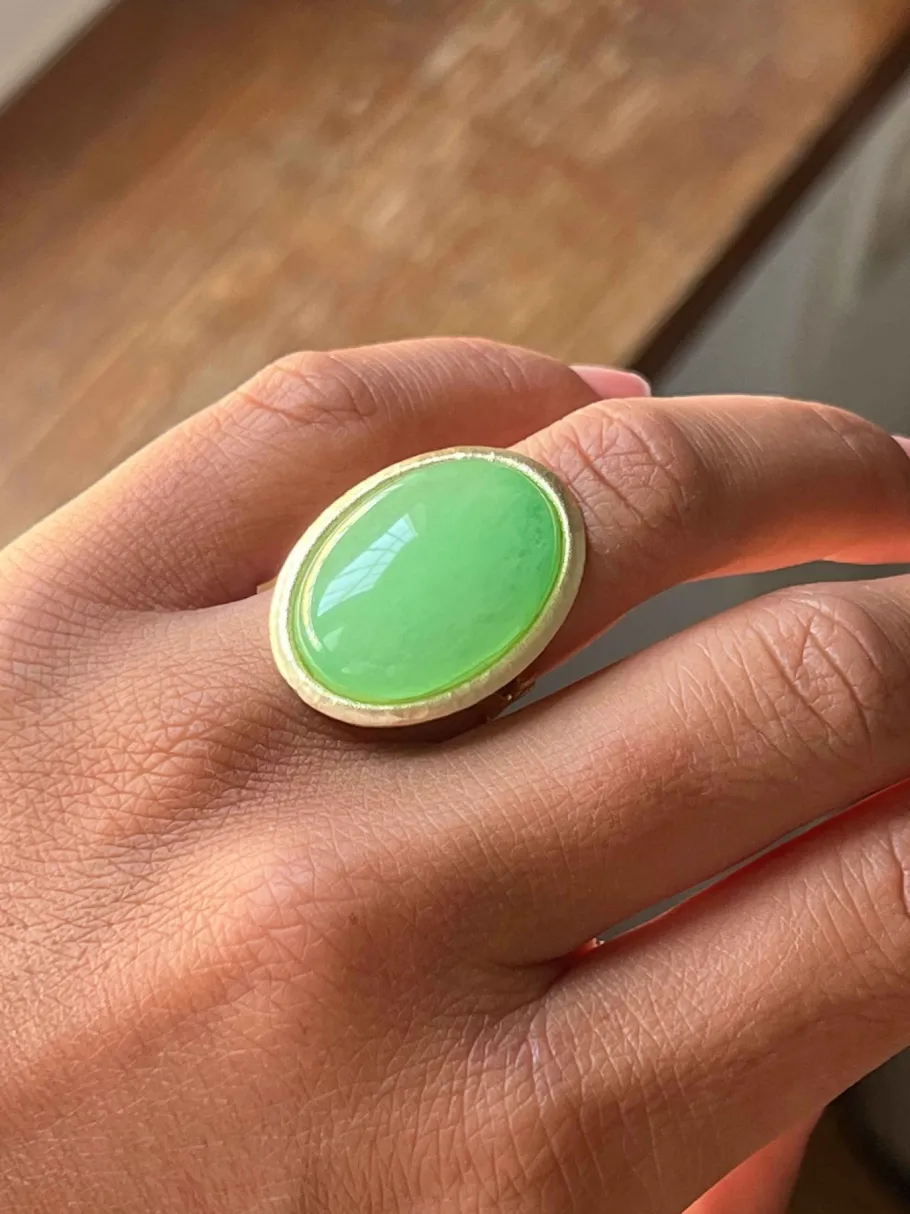 rebeca_anillo_de_plata_co_5.webp Roman Joyero Anillos<REBECA, anillo de plata con cuarzo verde.
