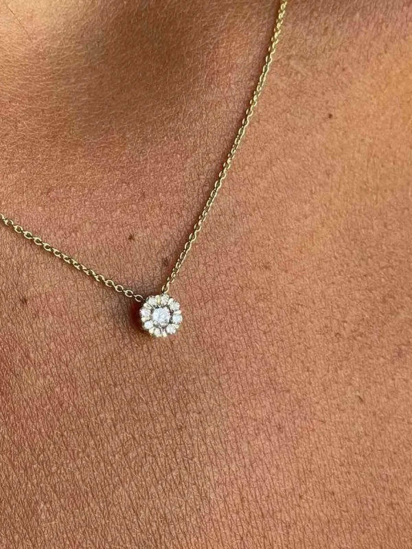 Roman Joyero Cadenas Y Gargantillas<ROATAN cadena con centro roseta de brillantes oro amarillo