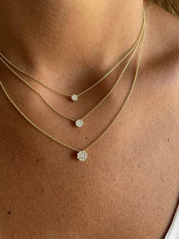 Roman Joyero Cadenas Y Gargantillas<ROATAN cadena con centro roseta de brillantes oro amarillo