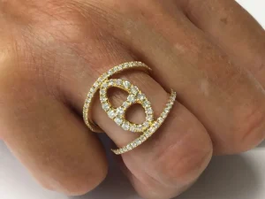 Roman Joyero Anillos<SENSAZIONE, anillo de oro amarillo y diamantes