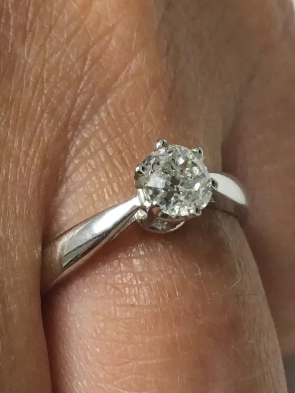 Roman Joyero Anillos<Solitario ELMAS en oro blanco de 18 kilates con brillante