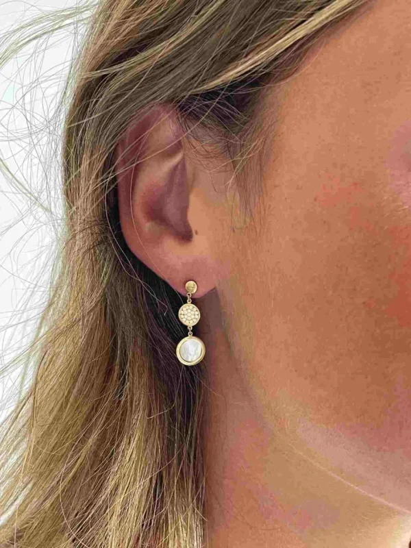 Roman Joyero Pendientes<SOLMAZ pendiente oro 18 kilates con nácar y circinitas