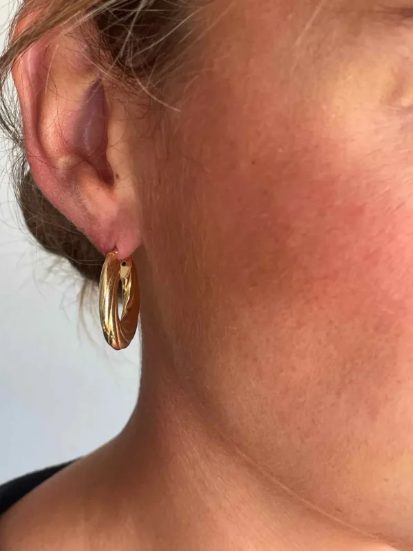 Roman Joyero Pendientes<TANGER argollas planas galloneadas en plata 1ª ley bañada oro