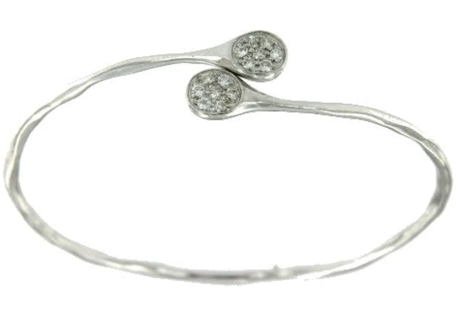 tolosa_pulsera_rgida_de_p_0.webp Roman Joyero Pulseras<TOLOSA, pulsera rígida de plata rodiada.