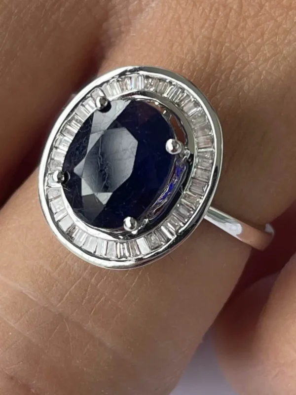 Roman Joyero Anillos<VALS anillo oro 18k de esmeralda rodeadas de taipes de brillantes