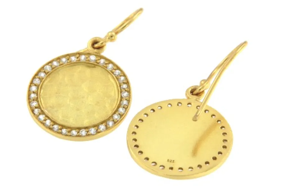 zagros_pendientes_de_plat_2.webp Roman Joyero Pendientes<ZAGROS, pendientes de plata dorada con circonitas.